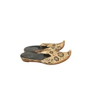 Kapalı Atölye Alivium Istanbul‎ Gold Black Embroidered Turkish Slippers Handmade